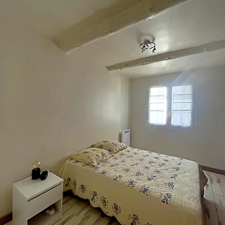 Maison 6 Personnes Avec Cheminee Aux - Fr-1-475-162 * Saintes-Maries-de-la-Mer